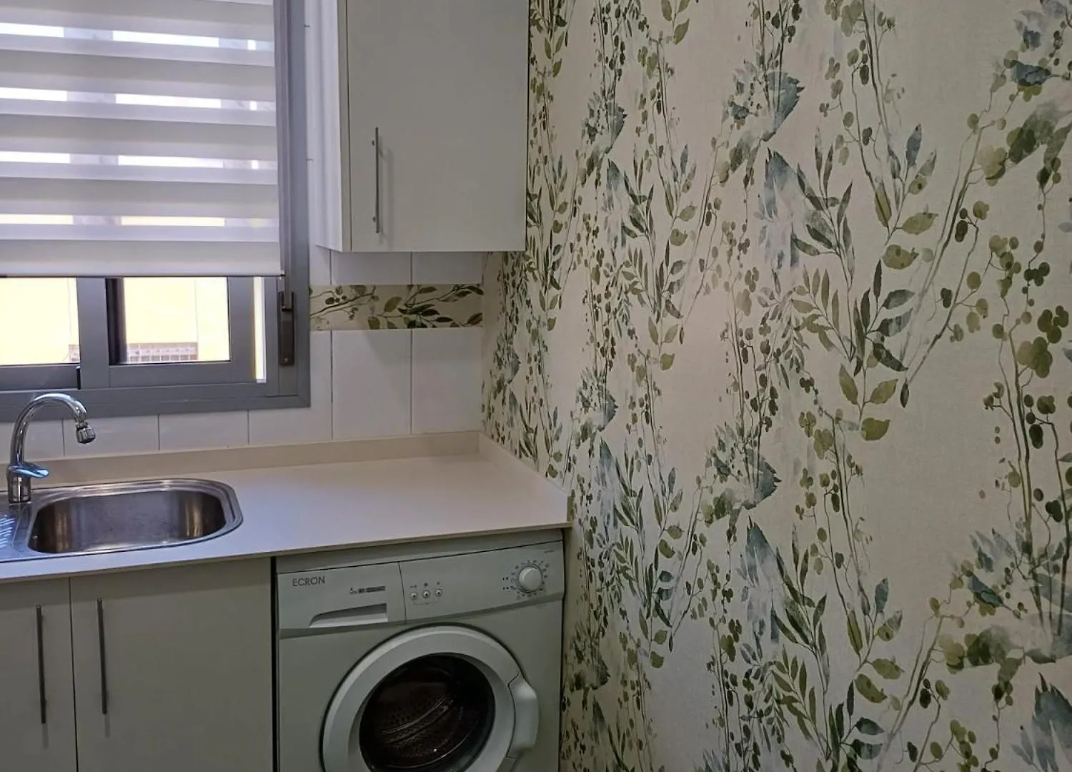 Apartamento Virgen De La Victoria Seville 0*,  Spain